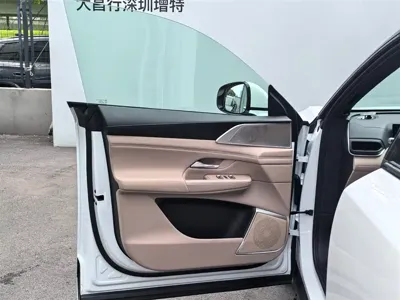 Xpeng G9
