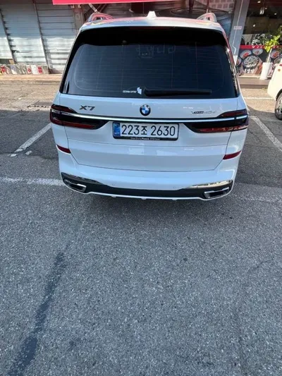 BMW X7
