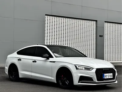 Audi A5 (Import)