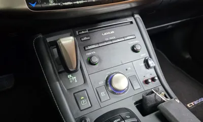 Lexus CT200h