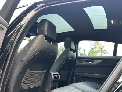 Jaguar XEL