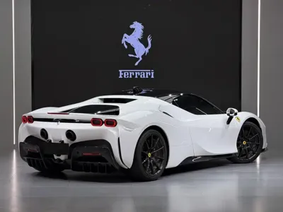 Ferrari SF90