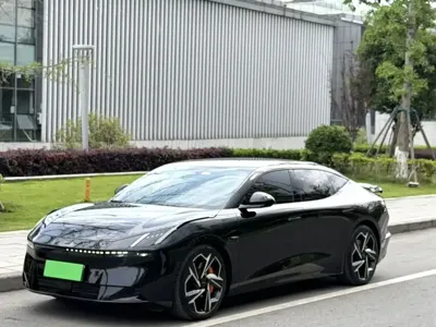 Lynk & Co Z10