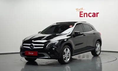 Mercedes-Benz GLA-Class
