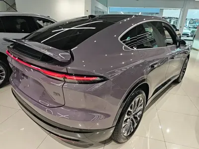 Nio EC6