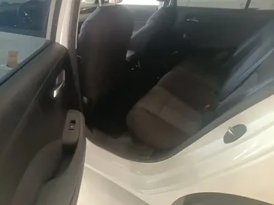 Roewe i5