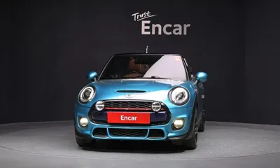 MINI Cooper Convertible