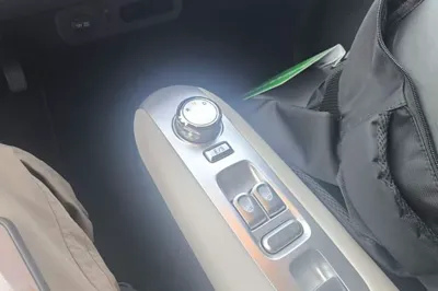 CHANGAN NEVO Lumin