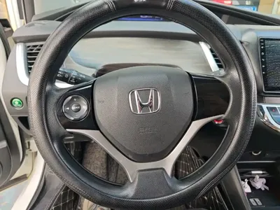 Honda Jade