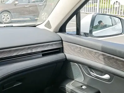 AITO AITO M5
