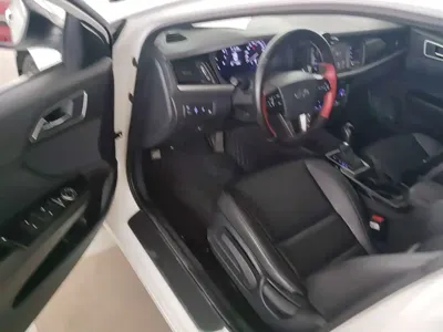 Hyundai Mistra