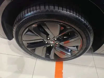 Li Auto Li L7