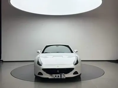 Ferrari California T