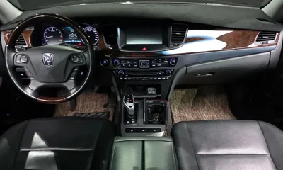 Hyundai Equus