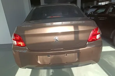 Peugeot 301