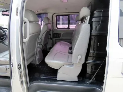 Hyundai Starex