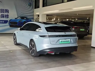 Nio ET5T