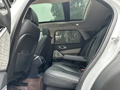 Land Rover Velar