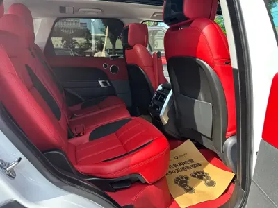 Land Rover Sport
