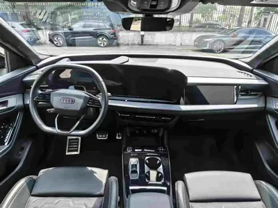 Audi 奥迪Q6L e-tron