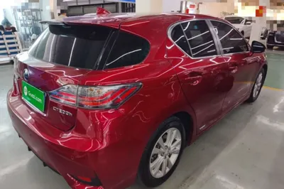 Lexus CT