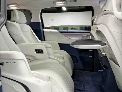 Buick GL8 Hybrid