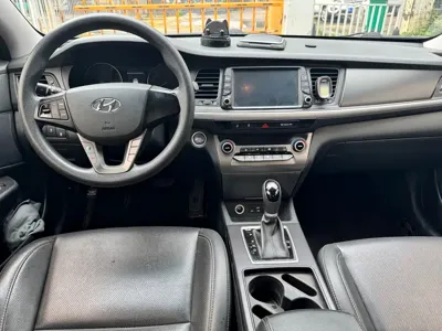Hyundai Mistra