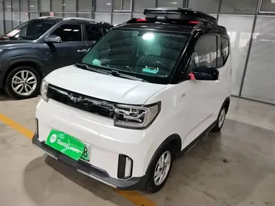 Wuling MINIEV