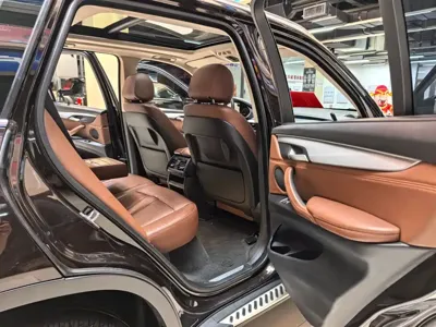 BMW X5 (Import)