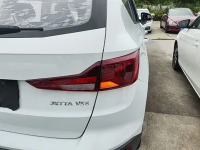 Jetta VS5