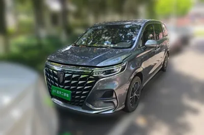 Roewe iMAX8