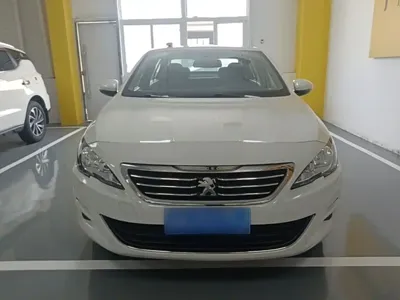 Peugeot 408