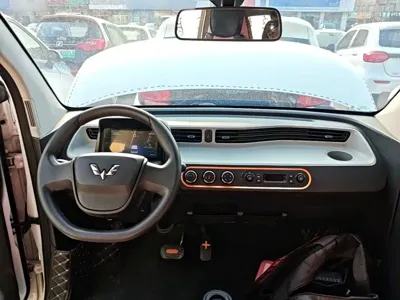 Wuling MINIEV