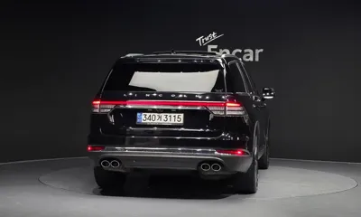 Lincoln Aviator