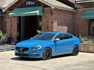 Volvo S60 (Import)