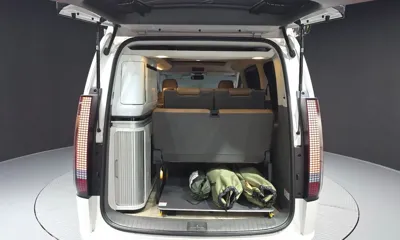 Hyundai Staria