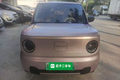 Geely Galaxy Panda
