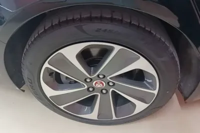 Jaguar XFL