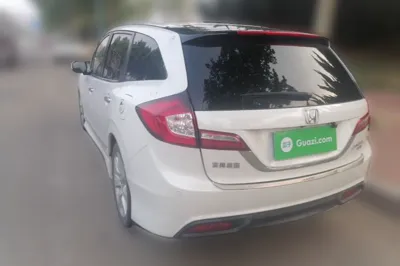 Honda Jade