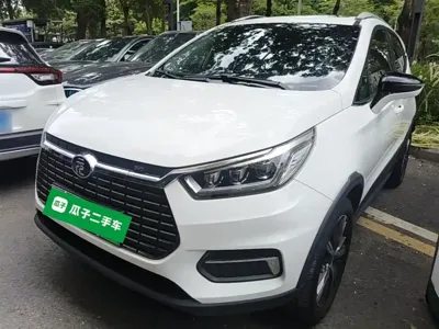 BYD Yuan EV