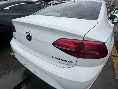 Volkswagen Lamando