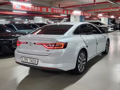 Renault-KoreaSamsung SM6