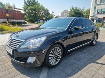 Hyundai Equus