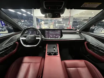 Xpeng P7
