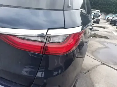 BYD MAX