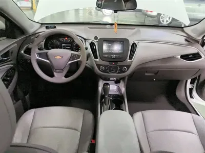 Chevrolet Malibu XL