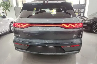 BYD Tang L