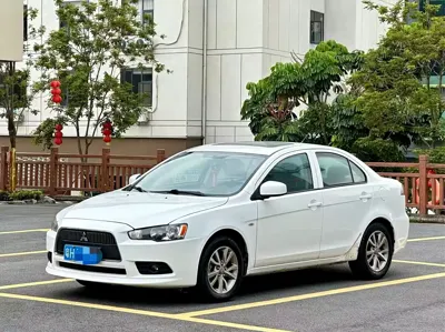 Mitsubishi Lancer EX