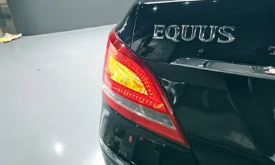 Hyundai Equus