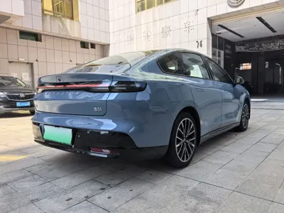Leapmotor 零跑B01